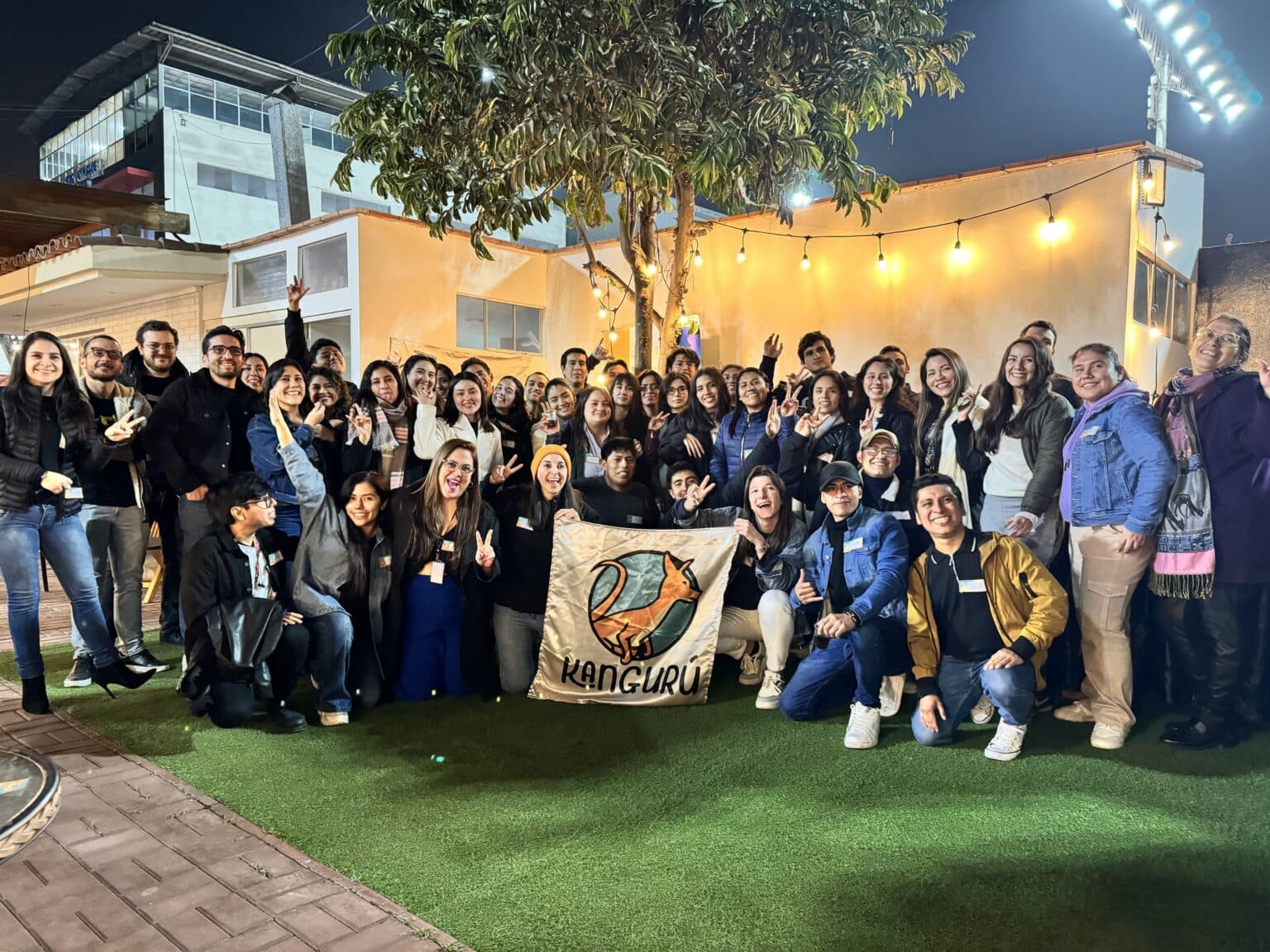Comunidad de viajeros de Kangurú reunida en Australia